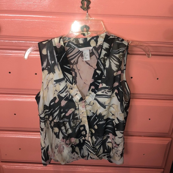 H&M sheet top with cami underneath - Picture 2 of 4